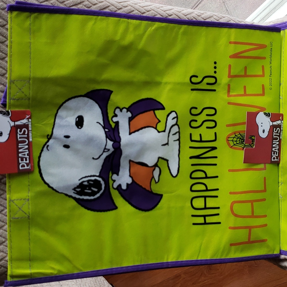 2 Peanuts Reusable Halloween Bags